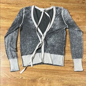 27 Milles Malibu Gray and Cream Cardigan Sweater V-Neck Knit Size S/ M